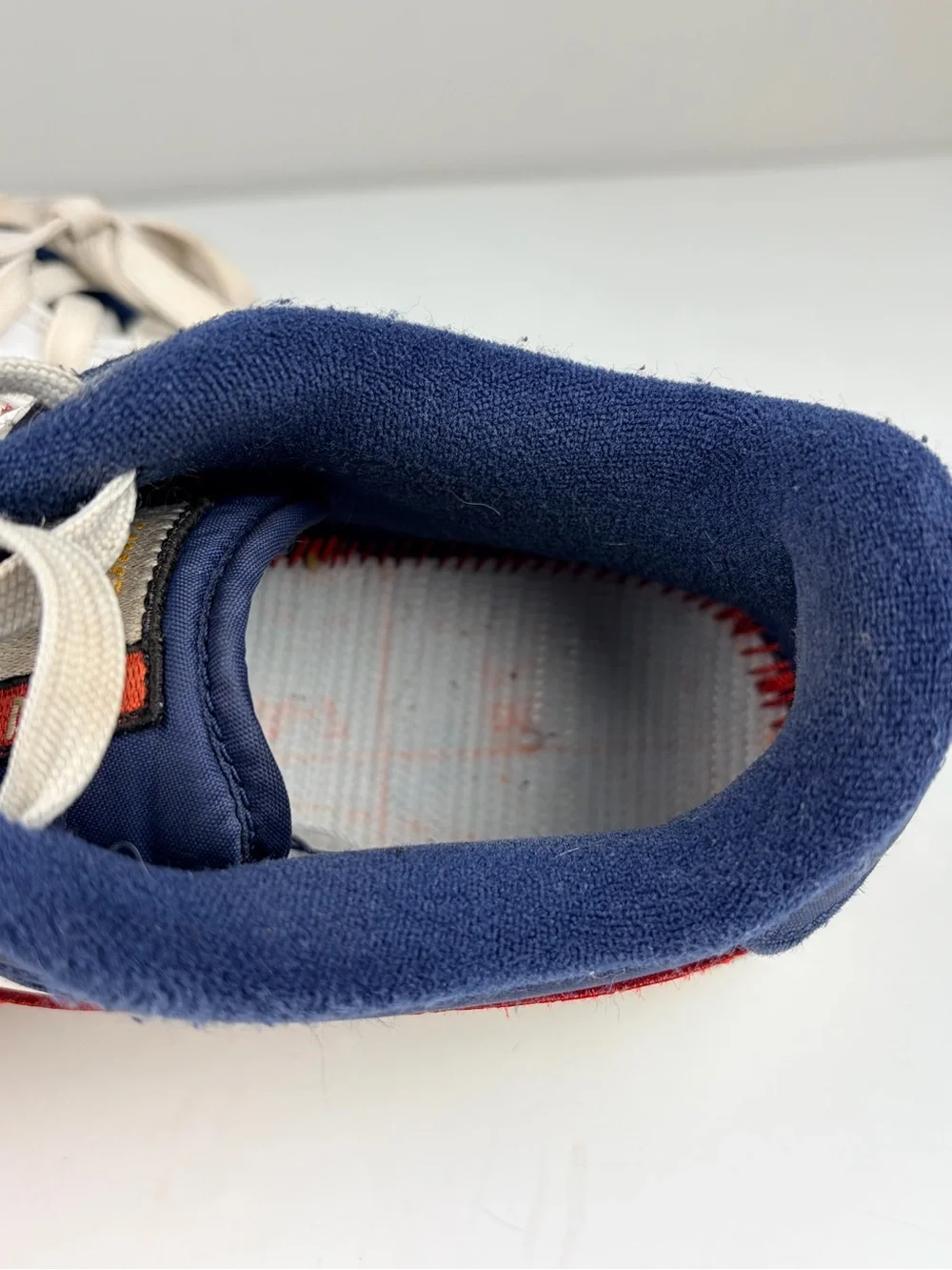 Nike Air Force 1 Low LV8 USA Red White Blue Gold Swoosh Shoes Men’s 7Y
